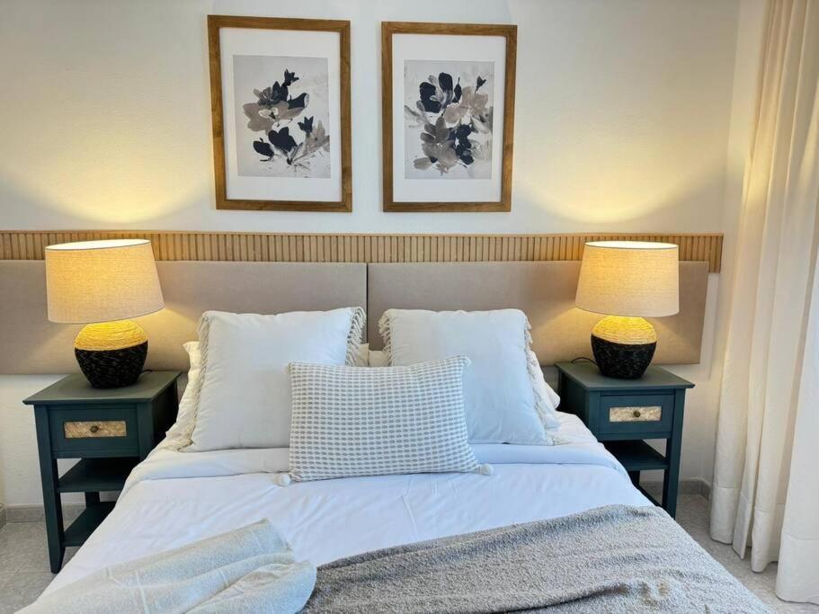 Nuevo Torrox Deluxe Beach & Piscina Luaran gambar