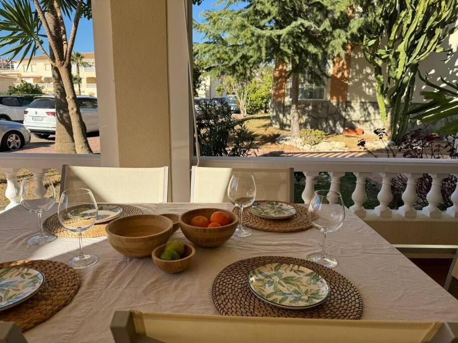 Nuevo Torrox Deluxe Beach & Piscina Luaran gambar