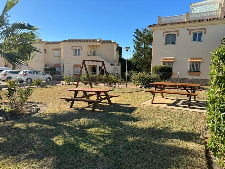 Nuevo Torrox Deluxe Beach & Piscina Luaran gambar