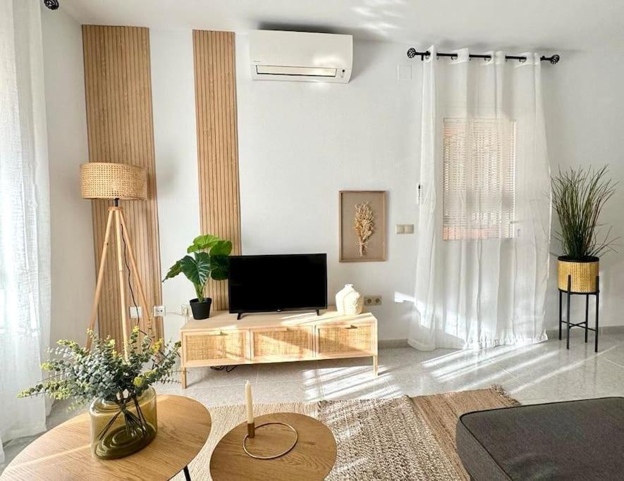 Nuevo Torrox Deluxe Beach & Piscina Luaran gambar