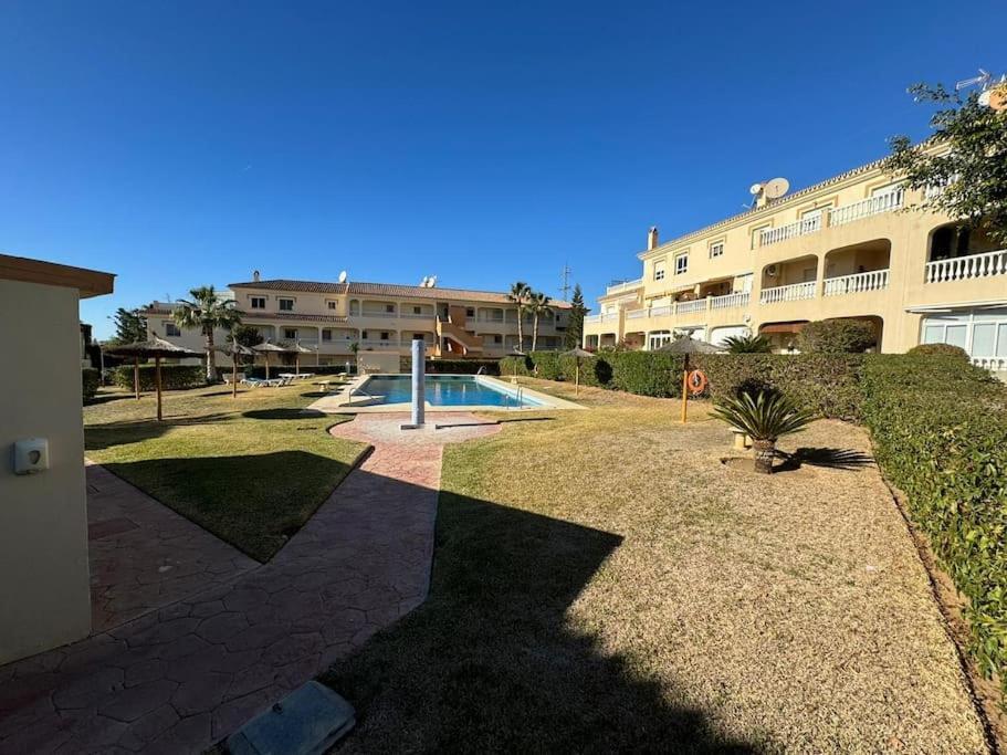 Nuevo Torrox Deluxe Beach & Piscina Luaran gambar